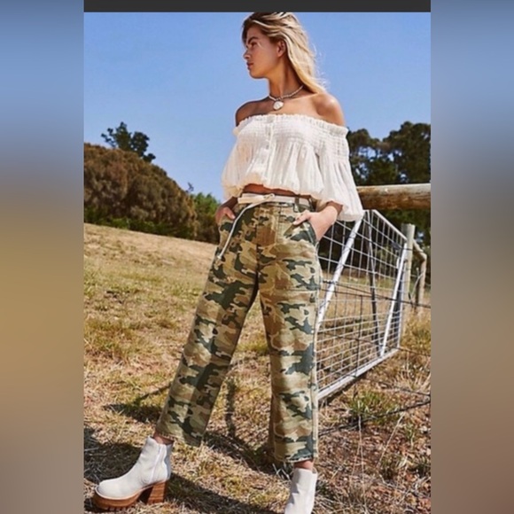 Free People utility camo jeans pants size 25 high waist rise We The Free cargo - Picture 2 of 14